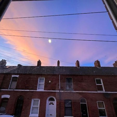Belfast Victorian Terrace Apartment Exterior photo